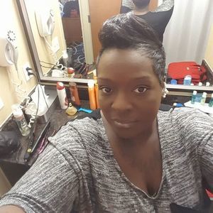 Meet your Posher, Tameka